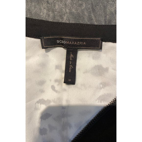 BCBGMaxAzria Ava Black and White Print Color Blocked Sleeveless Halter Dress - Picture 5 of 5